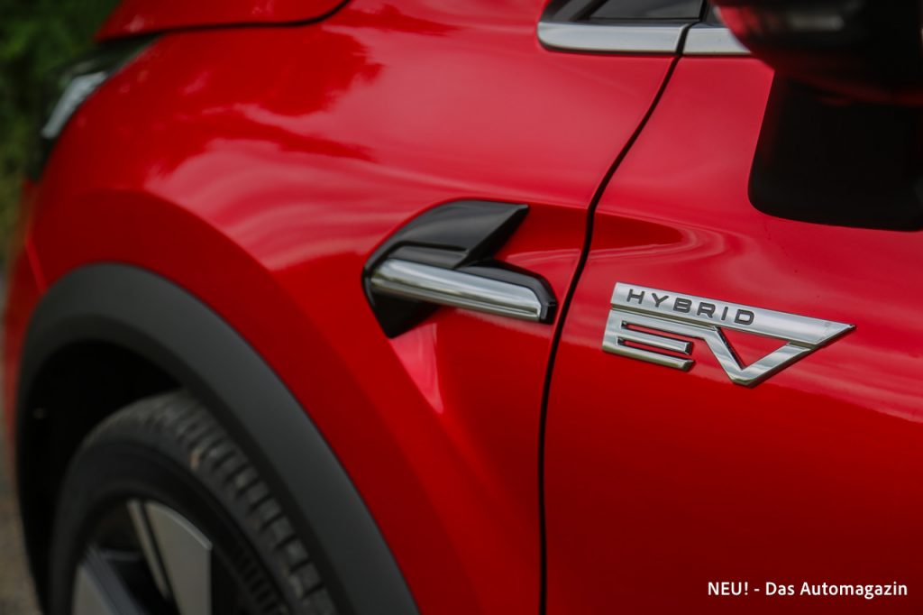 Hybrid EV Badge