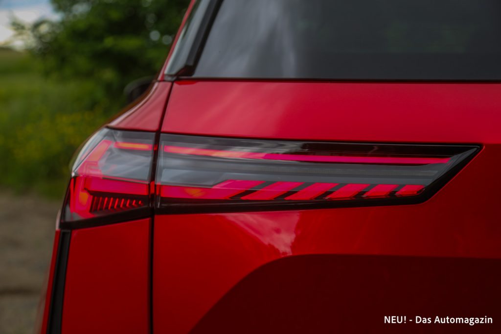 Mitsubishi Grandis Hybrid Heckleuchte