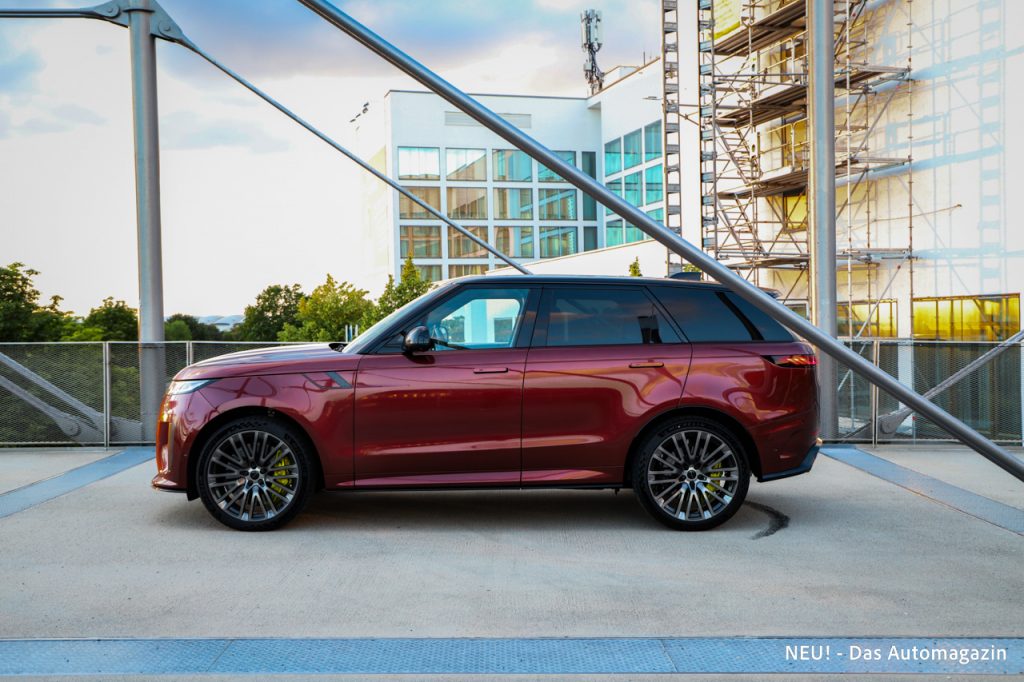 Range Rover Sport SV Seite
