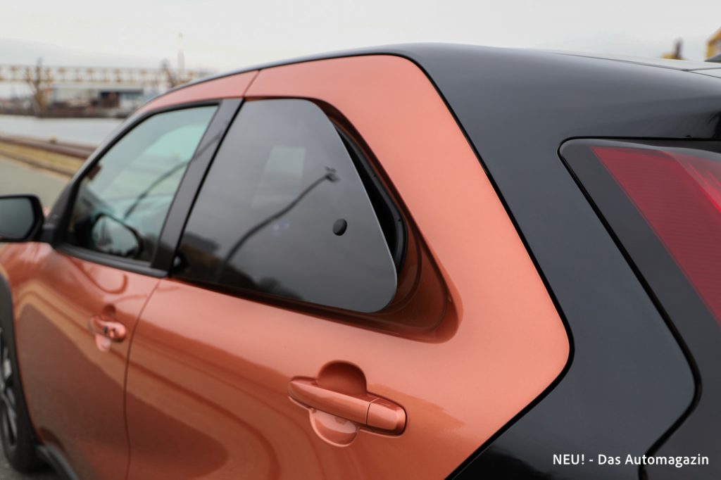 Toyota Aygo X Hybrid Ausstellfenster hinten
