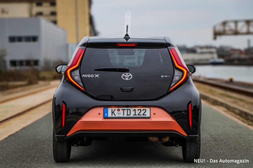Toyota Aygo X Hybrid Heck
