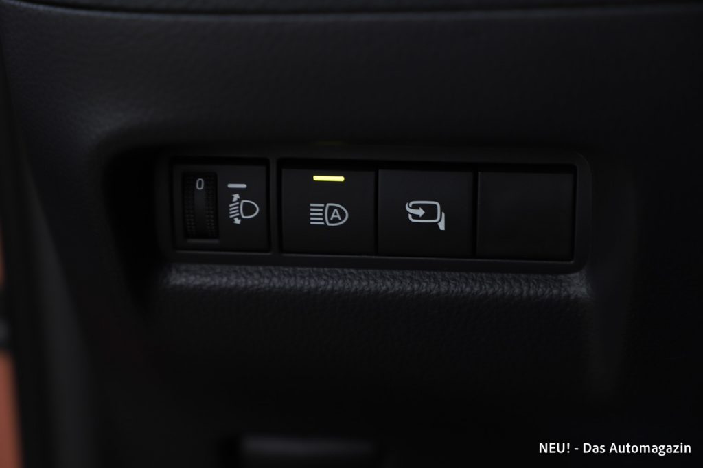 Toyota Aygo X Hybrid elektrisch anklappbare Außenspiegel