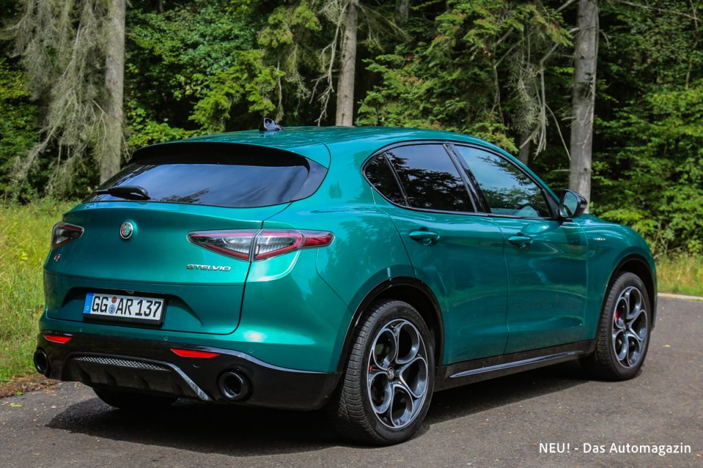 Alfa Romeo Stelvio Diesel rear
