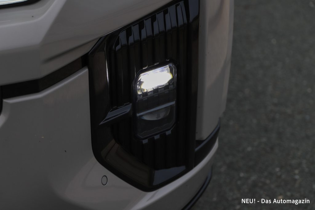 KGM Actyon 4WD LED Scheinwerfer
