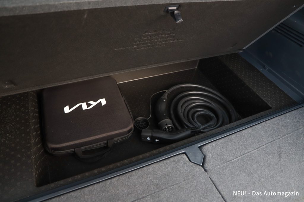 Kia PV5 Passenger großes Fach Kofferraum