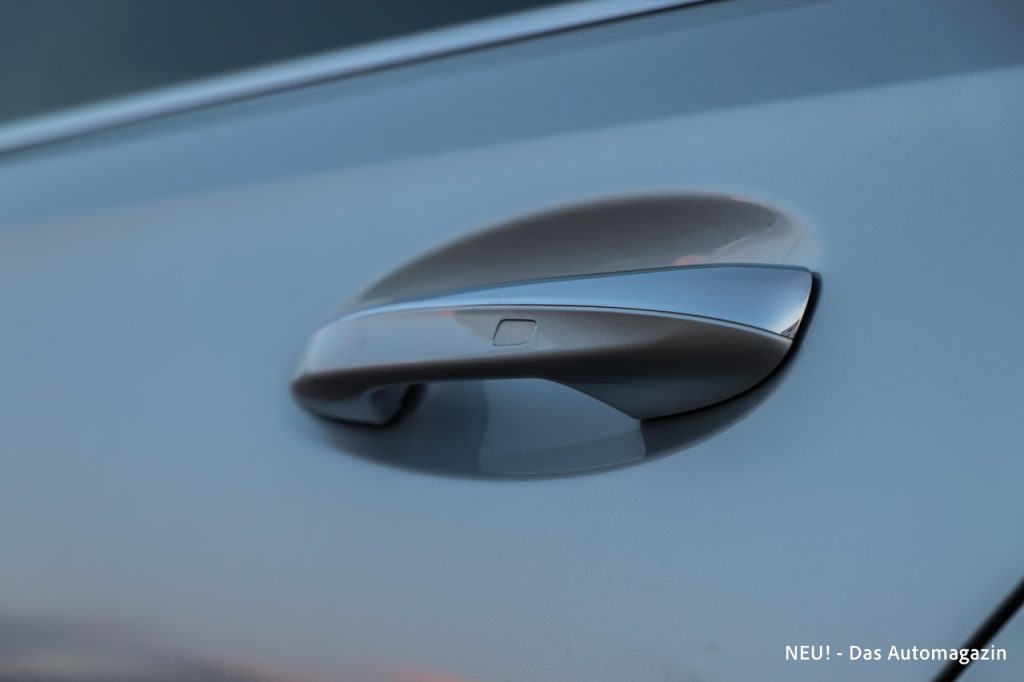 Mercedes-Benz A 200 Keyless Sensor