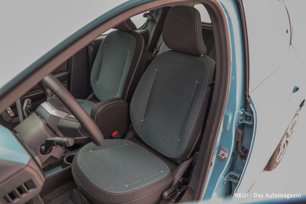 Neuer Dacia Spring Sitz