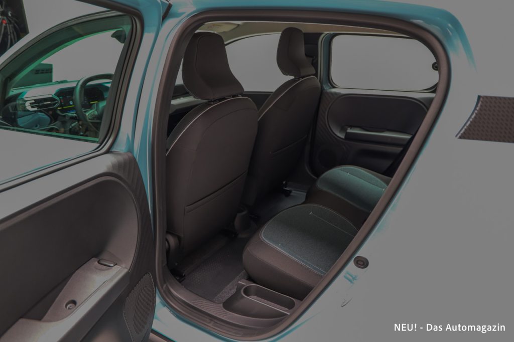 Neuer Dacia Spring Fond