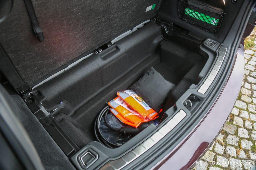Volvo EX90 Twin Motor Fach Kofferraum