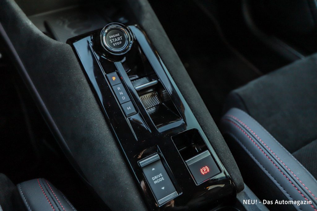 Alfa Romeo Junior Ibrida Q4 Gangwahl