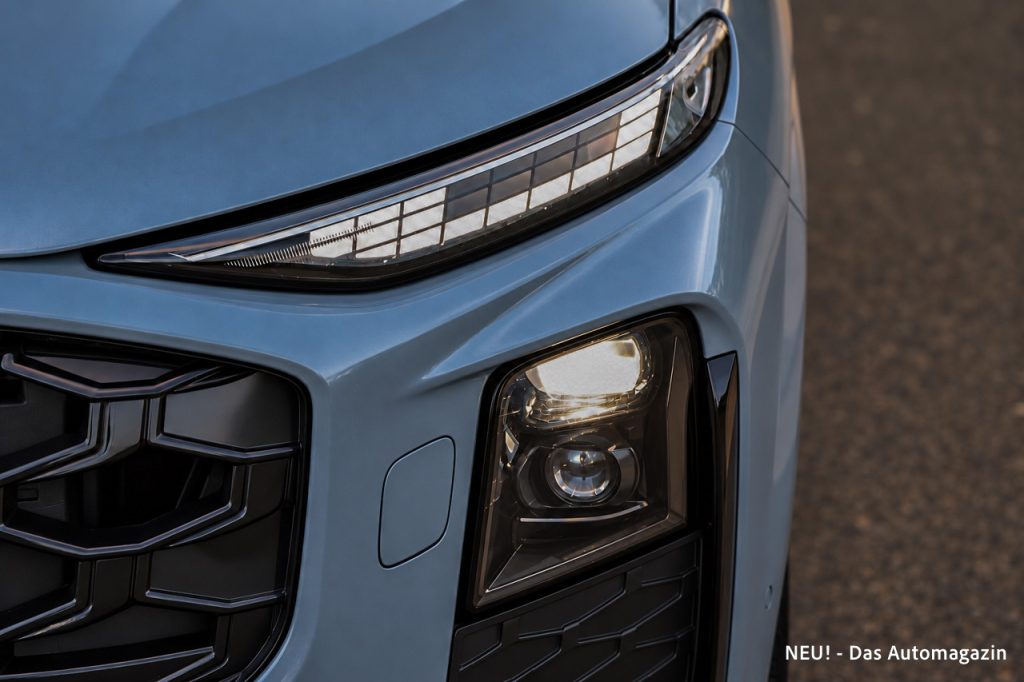 Audi Q3 TDI Matrix LED Scheinwerfer