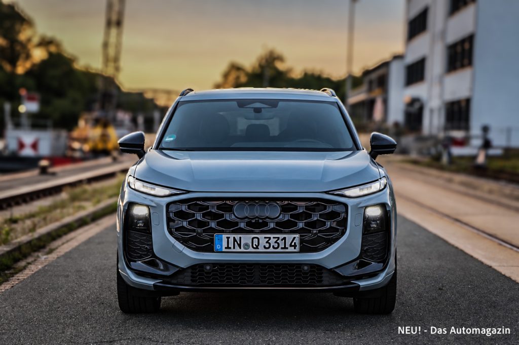 Audi Q3 TDI Front