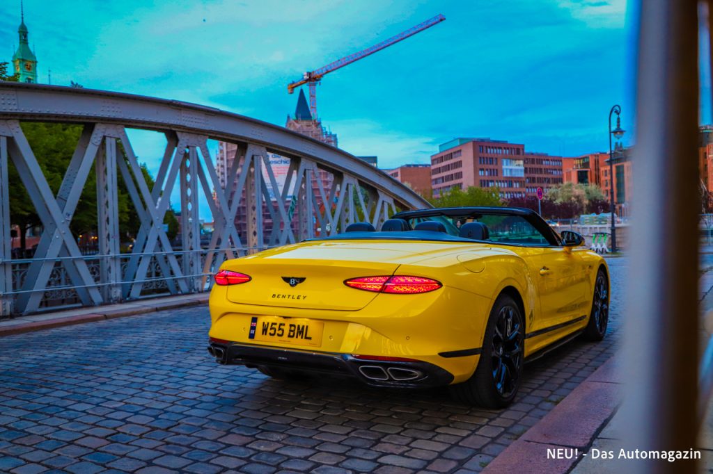 Bentley Continental GTC S Heckansicht