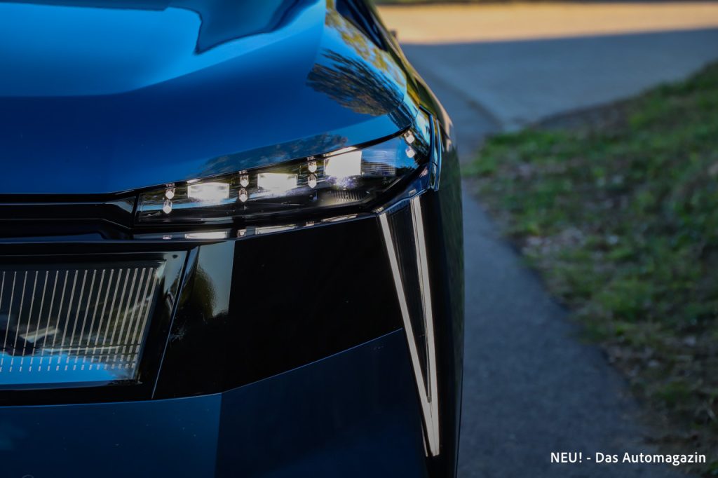 DS No.7 E-Tense Matrix LED Scheinwerfer