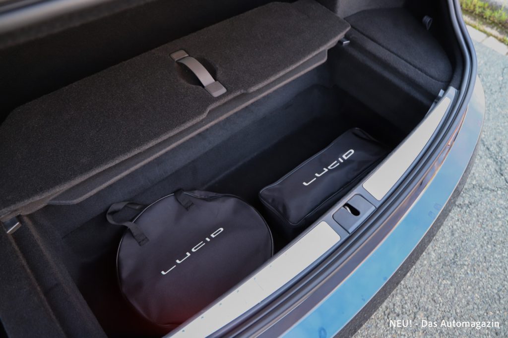 Lucid Air Sapphire Fach Kofferraum
