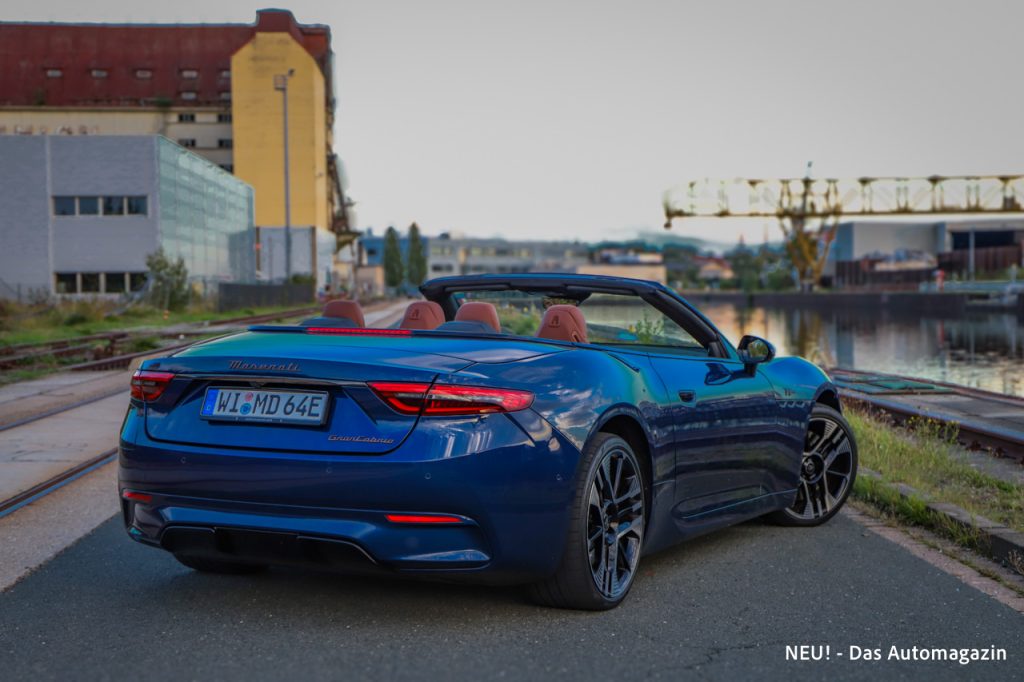 Maserati GranCabrio Folgore hinten