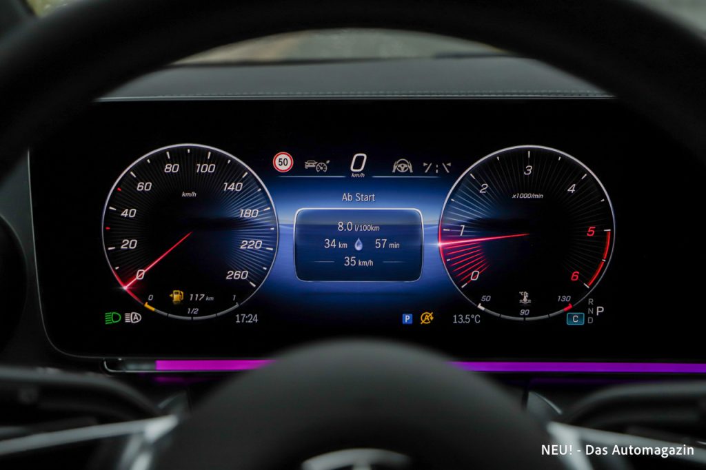 Mercedes-Benz V 300d 4Matic Cockpit