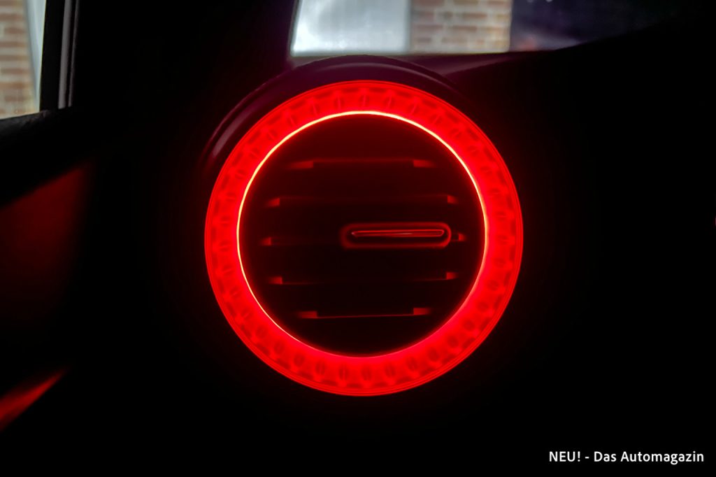 Seat Ibiza Facelift Ambientebeleuchtung rot