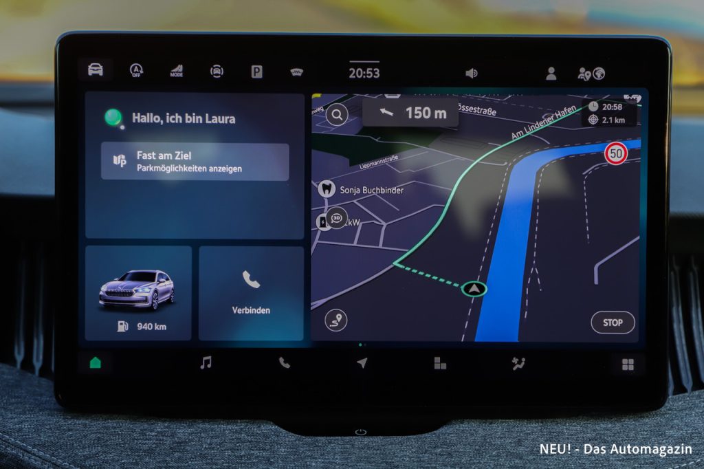 Skoda Superb Combi 4x4 Infotainment