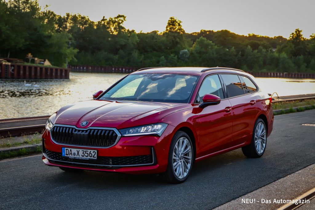 Skoda Superb Combi 4x4 vorne