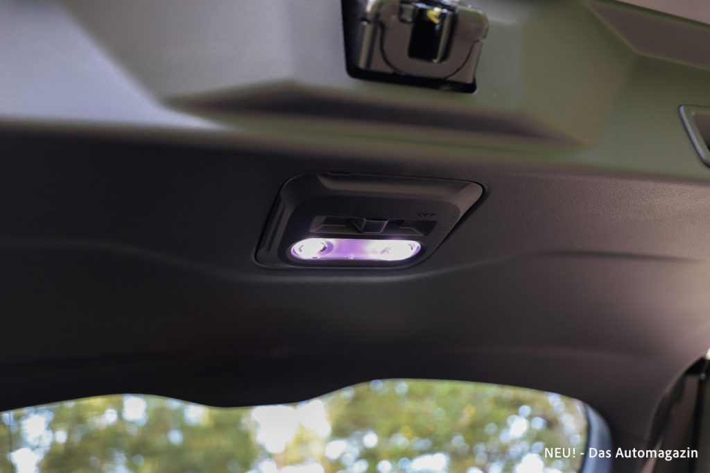Subaru E-Outback Laderaumbeleuchtung