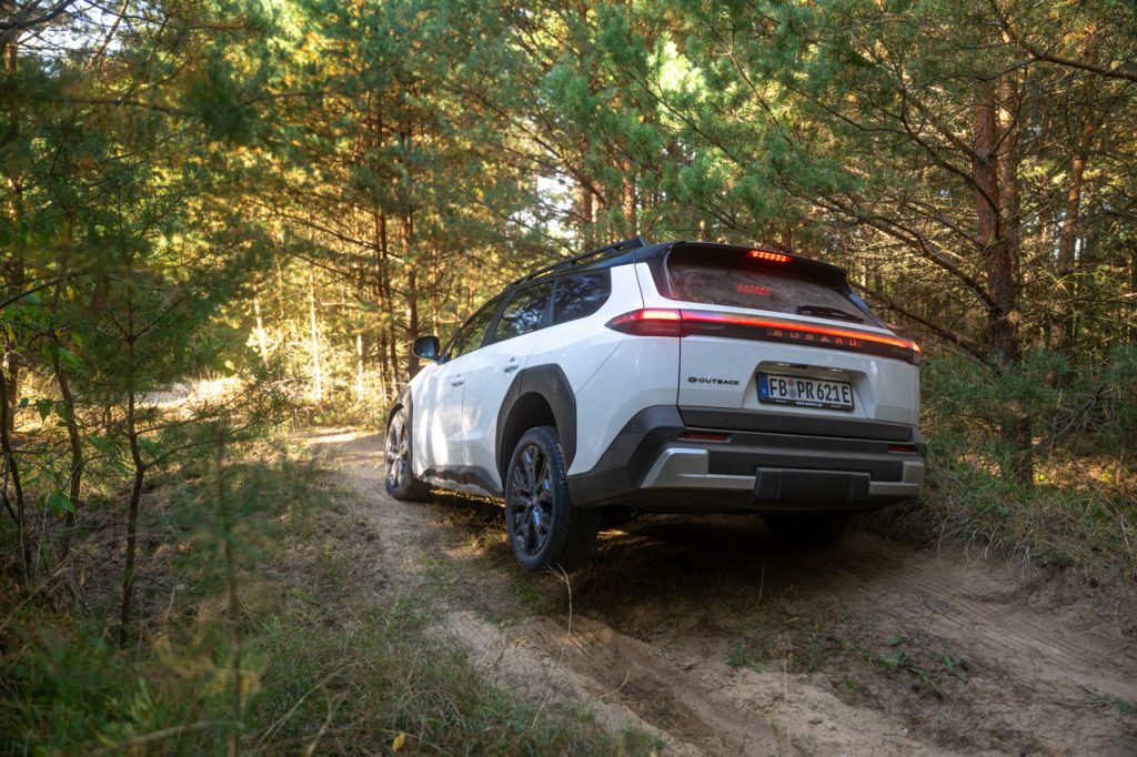 Subaru E-Outback Verschränkung