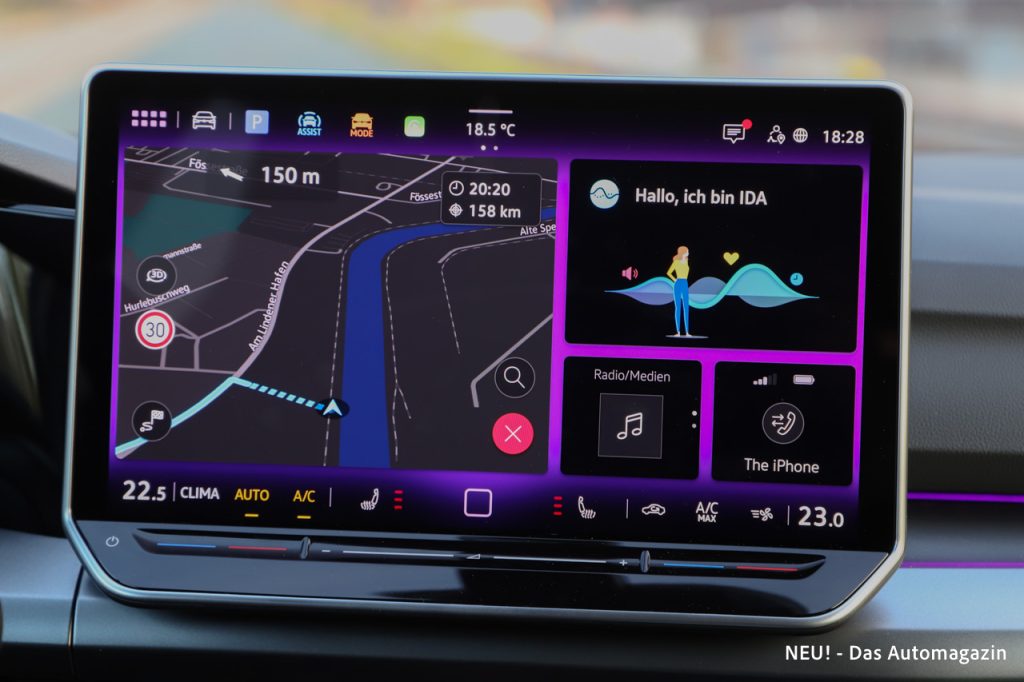 VW Golf GTI Edition 50 Infotainment